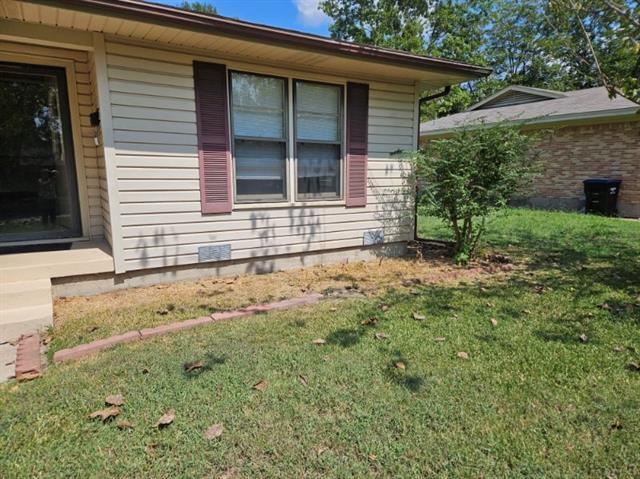 1402 Glendale St in Greenville, TX - Building Photo - Building Photo
