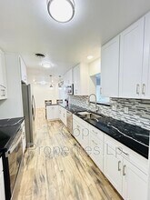 129 Beechwood Ave in Universal City, TX - Building Photo - Building Photo