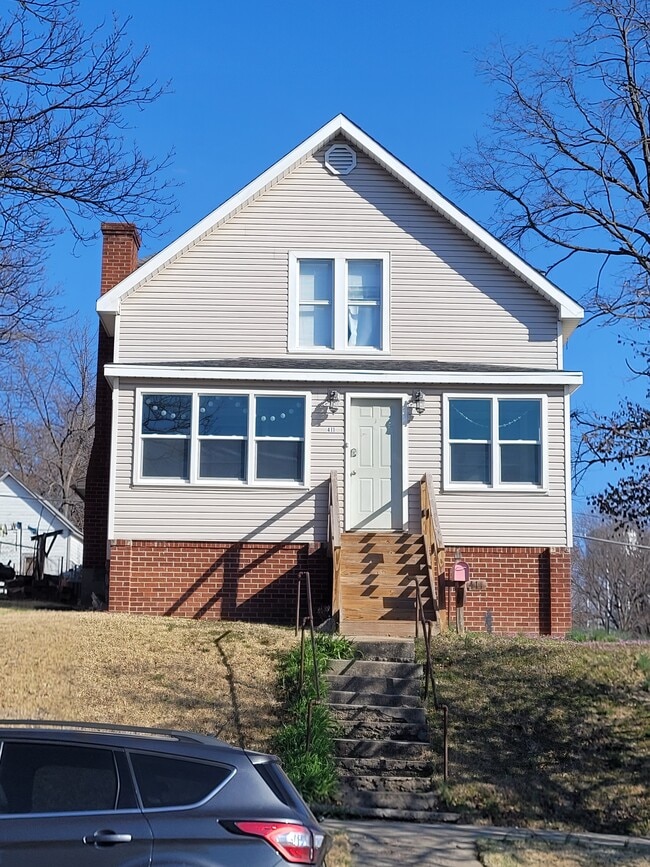property at 411 Unity St