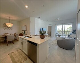 14201 Heritage Landing Blvd in Punta Gorda, FL - Building Photo - Building Photo