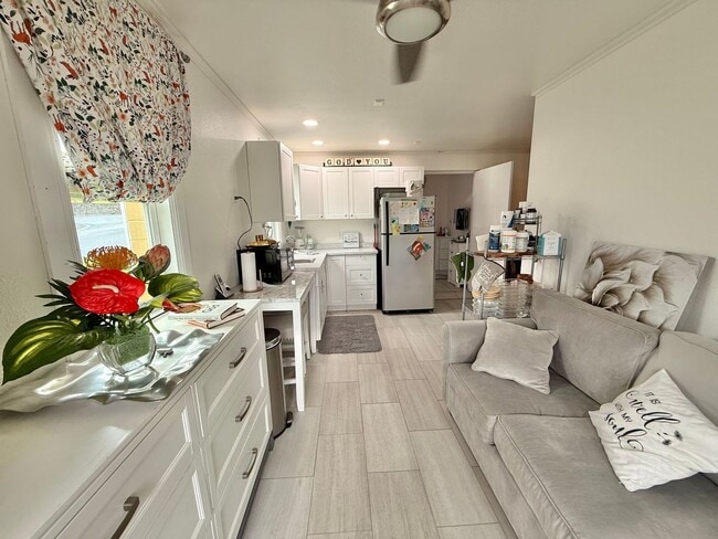 45 Haele Pl in Makawao, HI - Building Photo - Building Photo