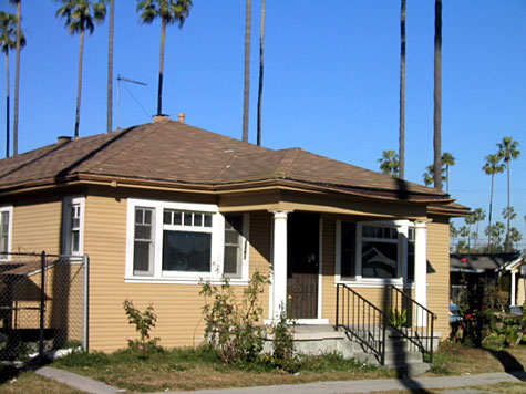 5611 S Wilton Pl in Los Angeles, CA - Foto de edificio