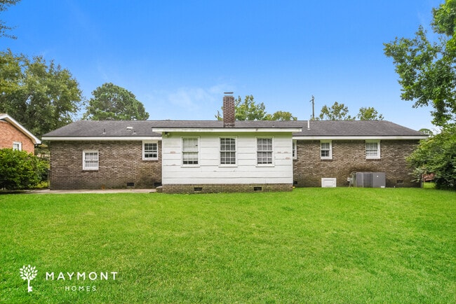 2774 Shadow Ln in North Charleston, SC - Building Photo - Building Photo