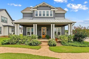 1009 Twain St in Driftwood, TX - Building Photo