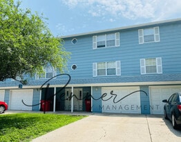 3808-C SW 8th Ter in Blue Springs, MO - Building Photo