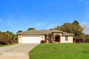 3653 Valley Terrace in North Port, FL - Building Photo