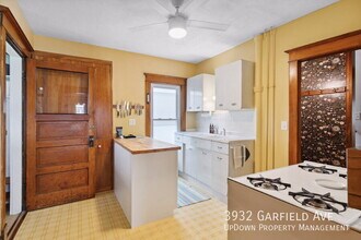 3932 Garfield Ave in Minneapolis, MN - Building Photo - Building Photo