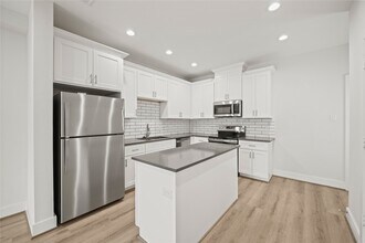 4007 New Orleans St in Houston, TX - Foto de edificio - Building Photo