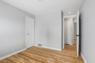 900 Winford Ave in Green Bay, WI - Building Photo - Building Photo