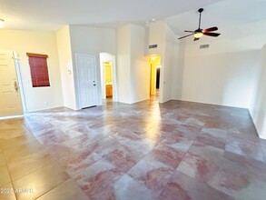9263 E Monterey Ave in Mesa, AZ - Building Photo - Building Photo
