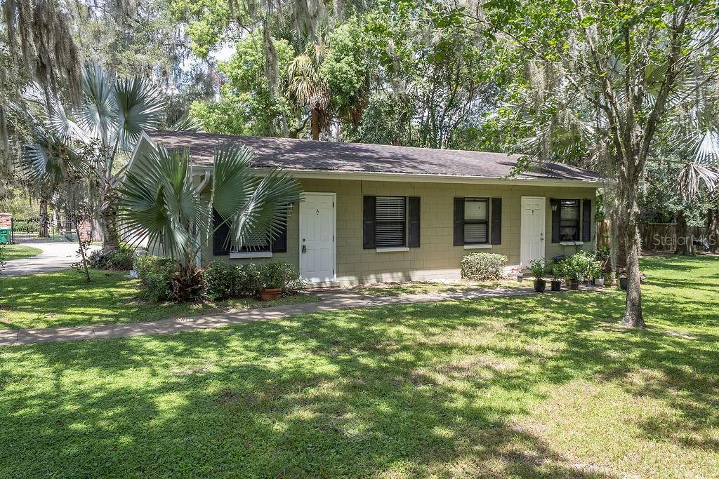335 W Minnesota Ave in DeLand, FL - Building Photo
