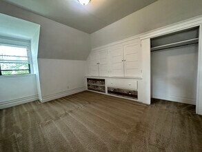 4821 Centre Ave, Unit 2 in Pittsburgh, PA - Building Photo - Building Photo