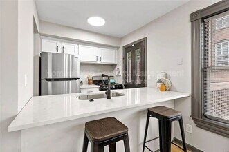 1001 Lami St in St. Louis, MO - Building Photo - Building Photo