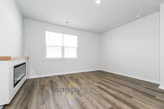 8019 Precious Ct in Ravenel, SC - Building Photo - Building Photo