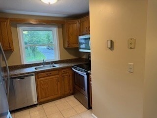 77 School St in Northborough, MA - Building Photo - Building Photo