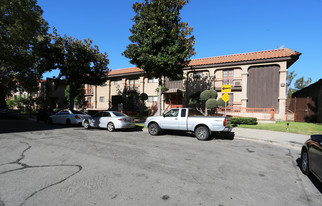 Villa D'roga Apartments