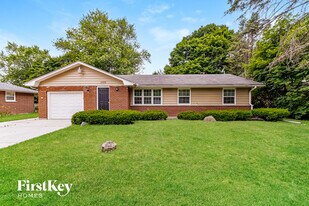 1770 Lily St in Aurora, IL - Building Photo