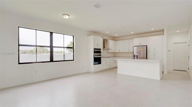 20930 SW 96th Ct in Cutler Bay, FL - Building Photo - Building Photo