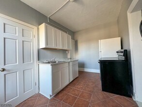 304 Front St-Unit -6 in Belvidere, NJ - Building Photo - Building Photo