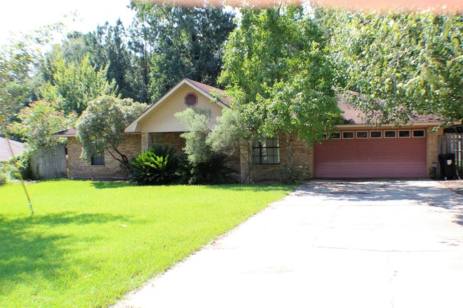 1207 Port Arthur Terrace in Leesville, LA - Building Photo - Building Photo