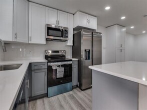 715 Botany Bay Dr in Dallas, TX - Building Photo - Building Photo