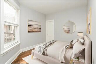 1006 N Lawndale Ave in Chicago, IL - Building Photo - Building Photo