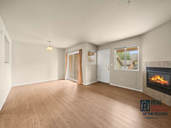 Amazing 3 bed, 3.5 bath Condo in Rigden Farm! in Fort Collins, CO - Building Photo - Building Photo