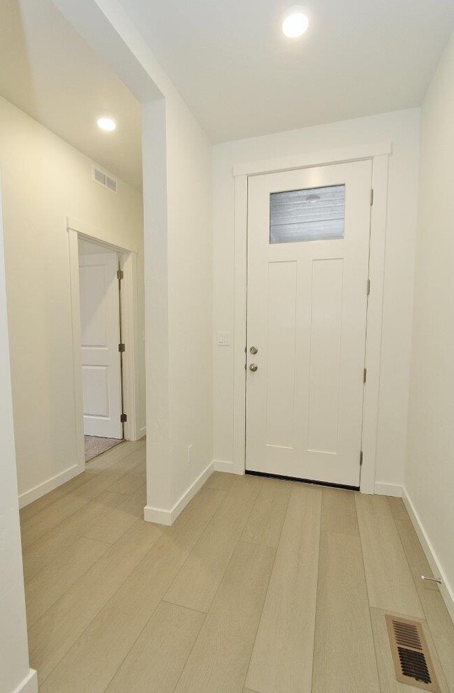 11138 Overhang St in Caldwell, ID - Building Photo - Building Photo