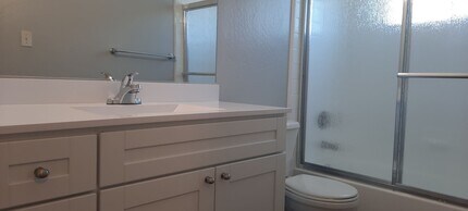 180 San Tomas Aquino Rd in Campbell, CA - Building Photo - Building Photo