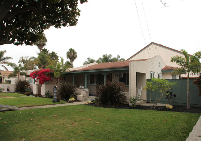 Casa de Hope in Carlsbad, CA - Building Photo - Building Photo