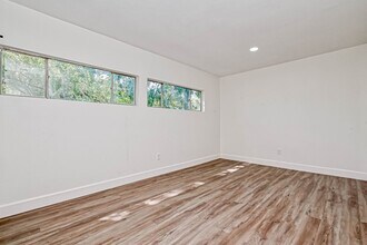 5609 Denmark St in Houston, TX - Building Photo - Building Photo