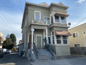 1772 27th Ave in Oakland, CA - Building Photo - Building Photo