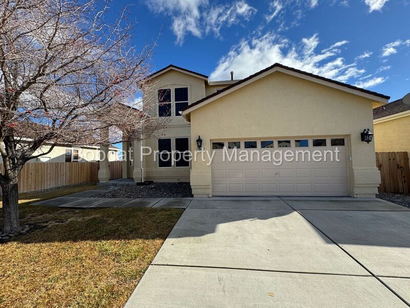 2647 Longridge Dr in Carson City, NV - Building Photo