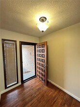 2133 Loren Cir in Fayetteville, AR - Foto de edificio - Building Photo