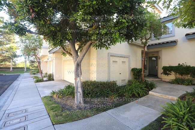 property at 7707 E Viewrim Dr