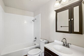 4506 3rd Ave NW in Seattle, WA - Building Photo - Building Photo