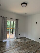 242 Oakdale Ave in Clayton, NC - Building Photo - Building Photo