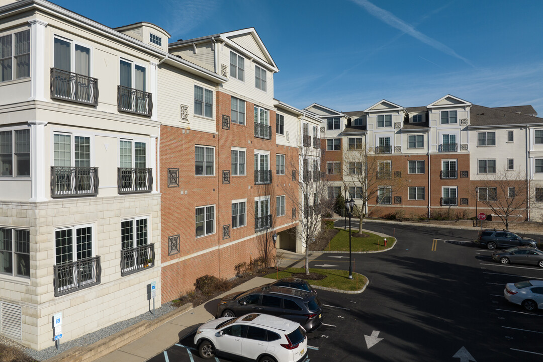 The Plaza at Tenafly in Tenafly, NJ - Building Photo