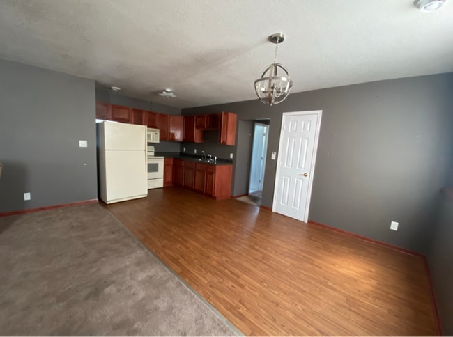 property at 115-121 N Main St