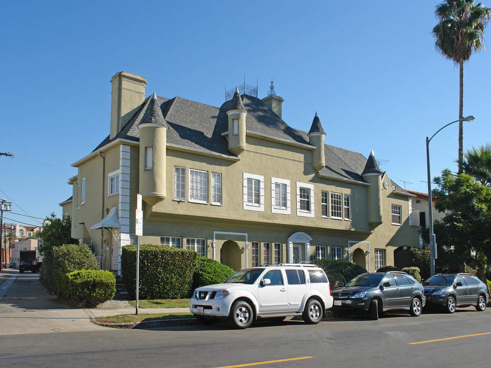 316 S Cochran Ave in Los Angeles, CA - Foto de edificio