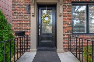 131 Glenvale Blvd in Toronto, ON - Building Photo