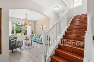 555 Carey Way in Orlando, FL - Building Photo - Building Photo