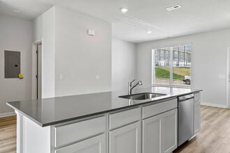 2549 Drumwright Wy in Columbia, TN - Building Photo - Building Photo