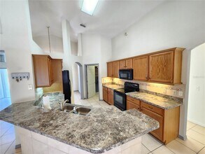 2303 Laurel Pine Ln in Orlando, FL - Building Photo - Building Photo