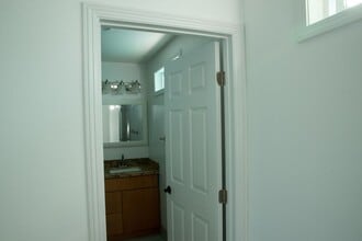 7981 Moss Landing Rd in Moss Landing, CA - Building Photo - Building Photo