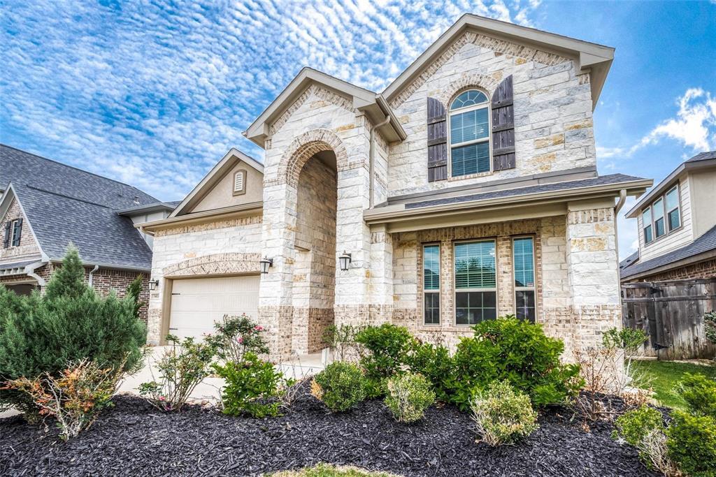 3423 Cabernet Shores Dr in Fulshear, TX - Building Photo