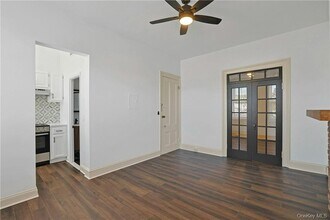 19 N Broadway in Nyack, NY - Building Photo - Building Photo