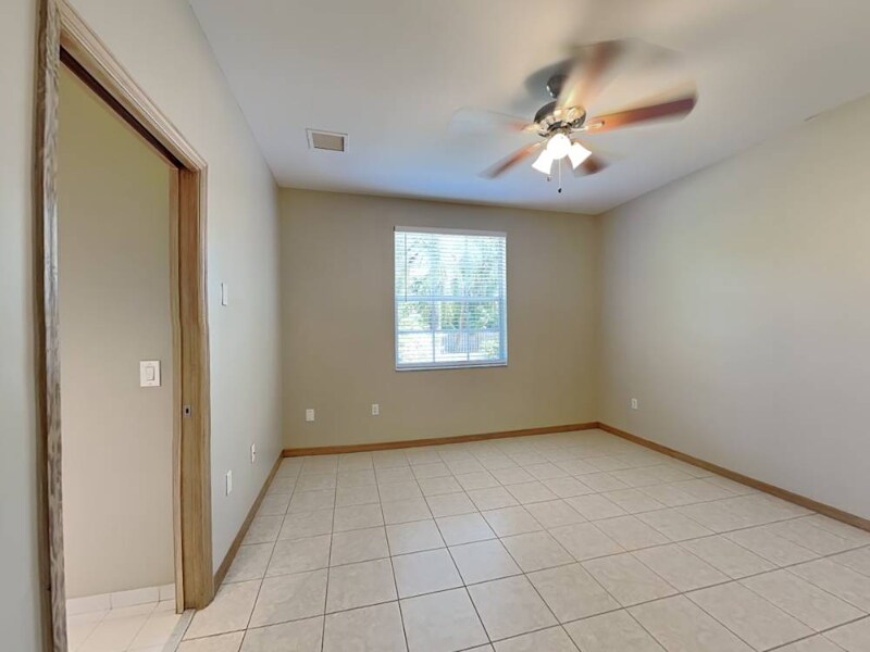 18102 SW 83rd Ct in Palmetto Bay, FL - Building Photo