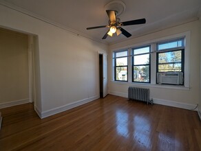 4540 N Leavitt St, Unit 3 in Chicago, IL - Building Photo - Building Photo