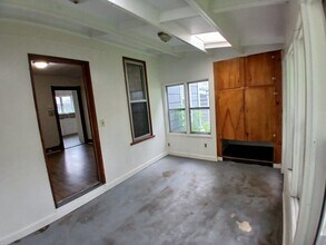 306 N Elm Ave in Jackson, MI - Building Photo - Building Photo